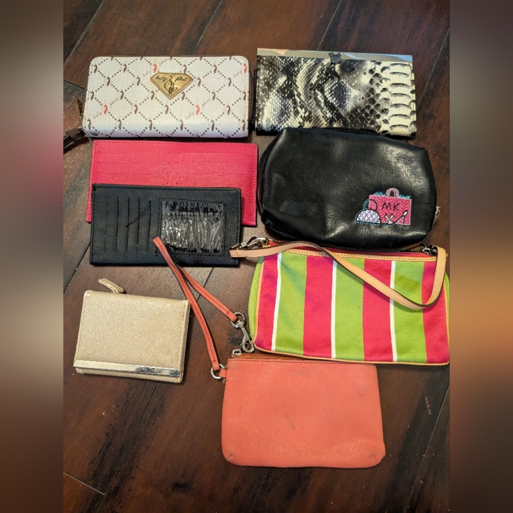 🫱 Wallet Wristlet Make-up Bag Lot